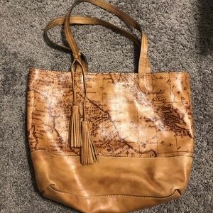 Patricia Nash tote!